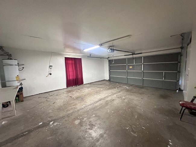Building Photo - 2378 Grapewood Ct