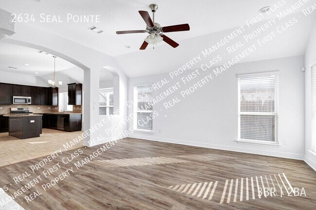 Building Photo - 2634 Seal Pointe