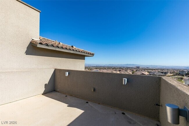 Building Photo - 172 Petaluma Valley Dr