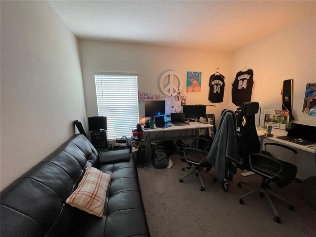 Building Photo - 300 Millstone Ct