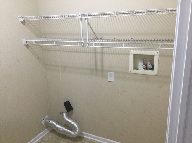 Building Photo - 1071 Highpointe Boulevard