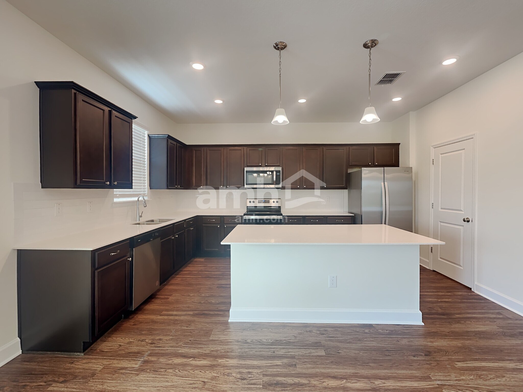 Building Photo - 2219 Saffron Walden Dr