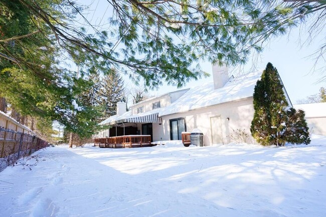 Building Photo - 6326 Tamworth Ct