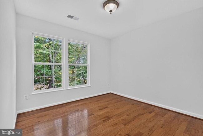 Building Photo - 20490 Ashley Terrace