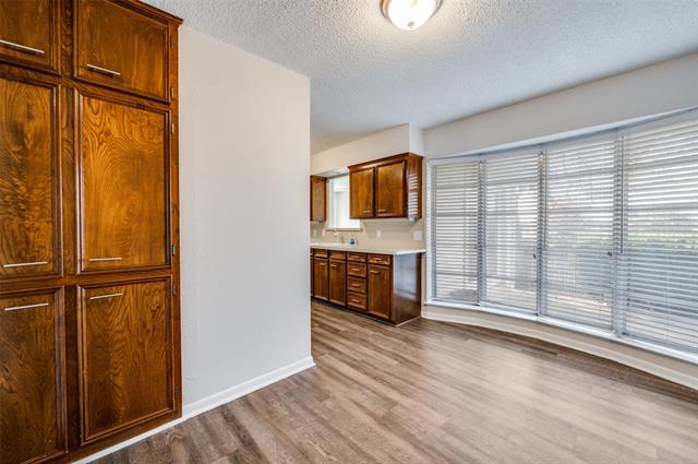 Building Photo - 1902 Green Meadow Ct