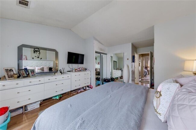 Building Photo - 6638 Witherington Ct NW