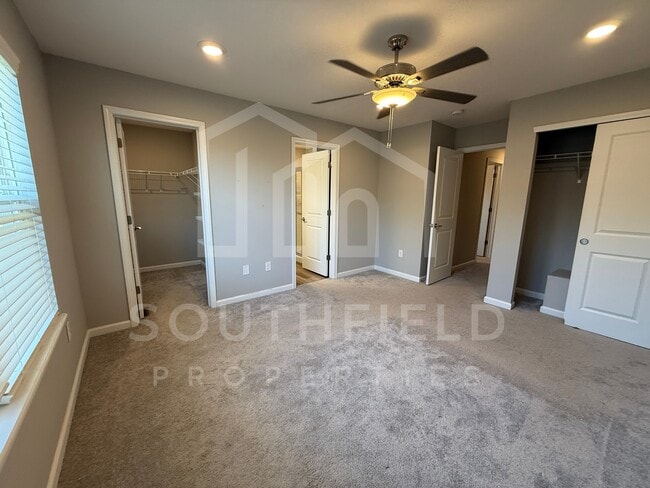 Building Photo - 1521 Blair Ave