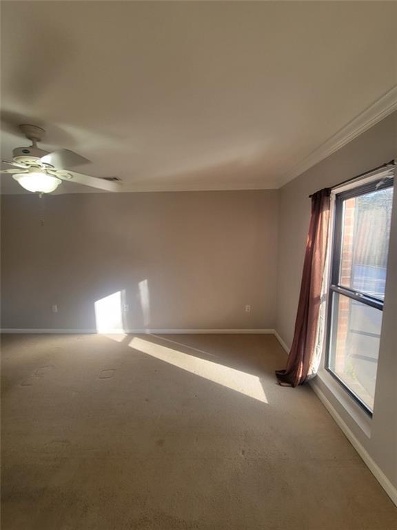 Building Photo - 23212 Plantation Dr NE