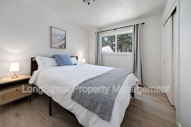 Building Photo - 11380 SW Greenburg Rd