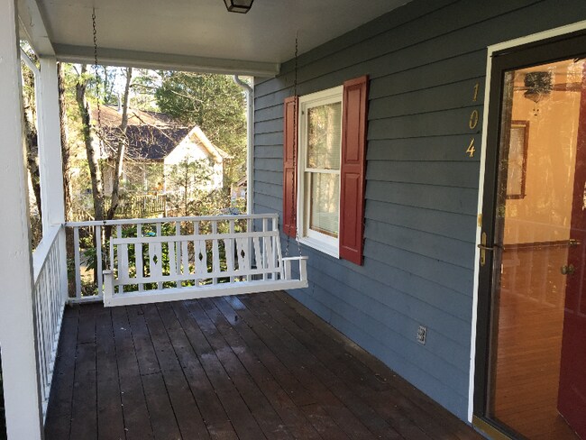 Building Photo - 123 Bonaparte Dr