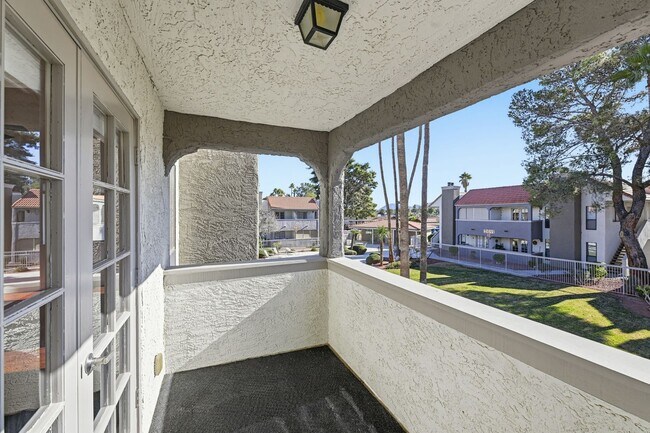 Building Photo - Status: Accepting Applications