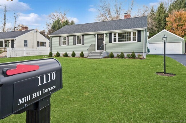 Primary Photo - 1110 Mill Hill Terrace