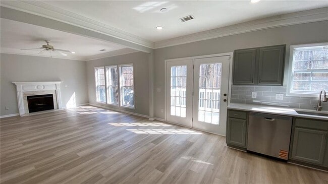 Building Photo - 325 Pintail Ct