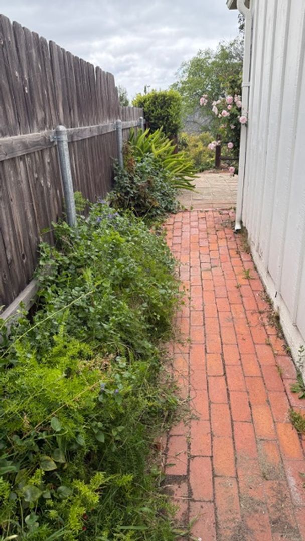 Building Photo - Grantville, Charming 4-Bedroom Home with S...