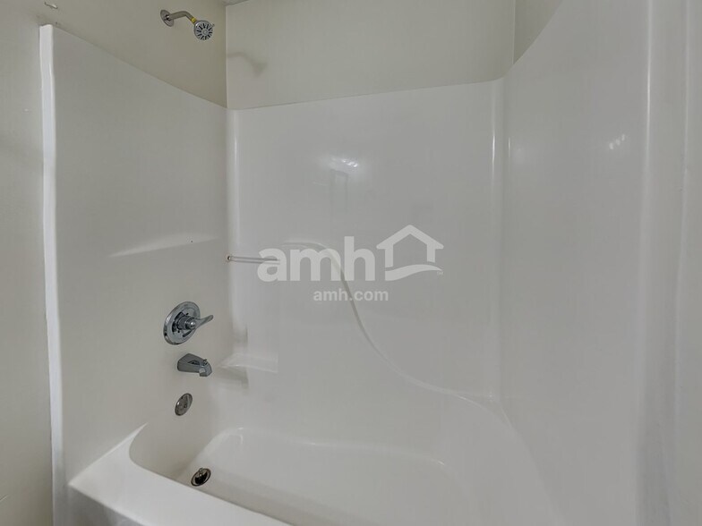 Building Photo - 1117 Mantle Way