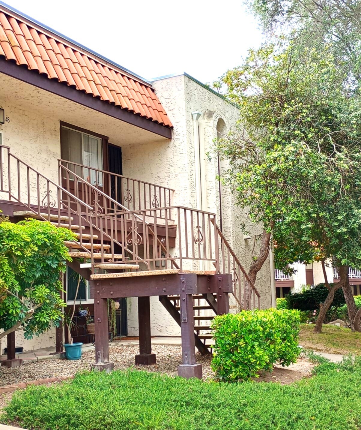 Building Photo - 6878 Navajo Rd