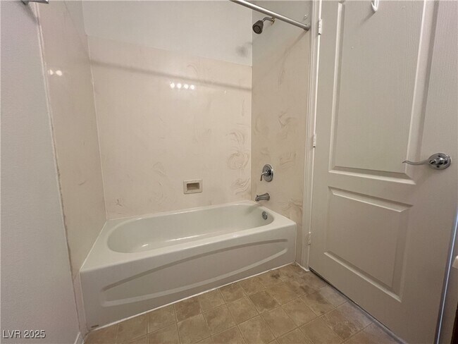 Building Photo - 1550 Midnight Cowboy Ct