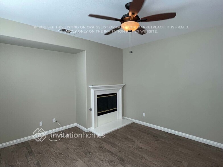 Building Photo - 37732 Mangrove Dr