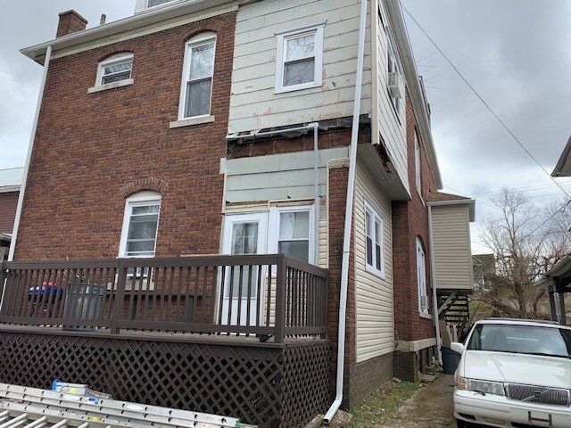 Building Photo - 86 W State St