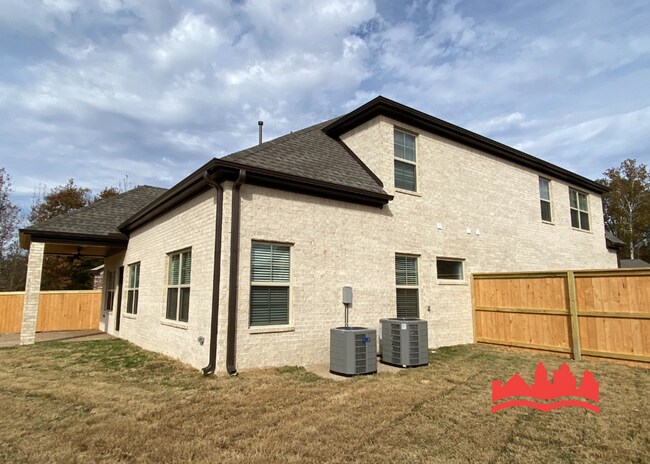 Building Photo - 9983 Messana St