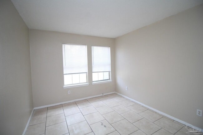 Building Photo - 7806 Calahan Pl
