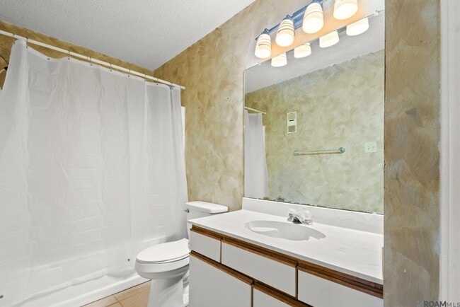 Building Photo - 5137 Nicholson Dr