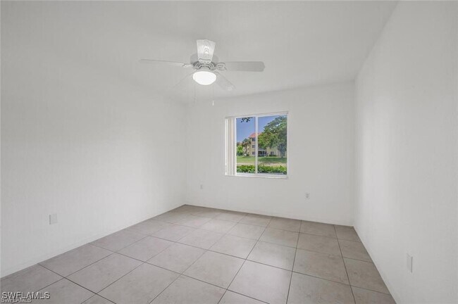 Building Photo - 8244 Key Royal Cir