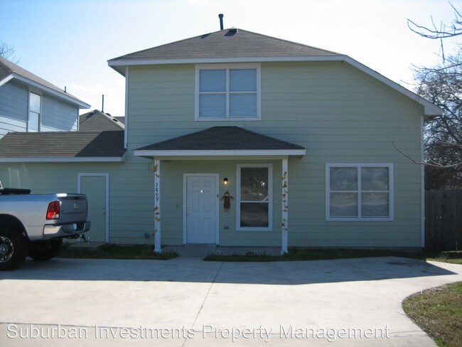 Building Photo - 3809 E Martin Luther King Jr Blvd