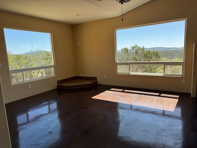 Building Photo - Brand new 3 bedroom, 2 bathroom home in Cedar Crest, NM