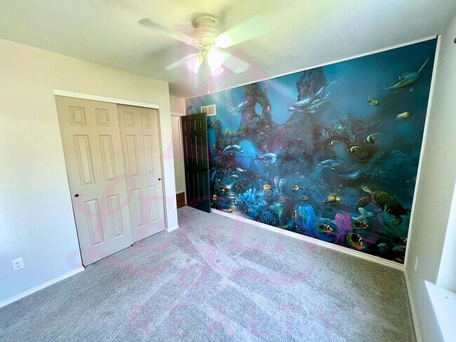 Building Photo - MOVE IN READY - Atrium Ranch for Rent in O...