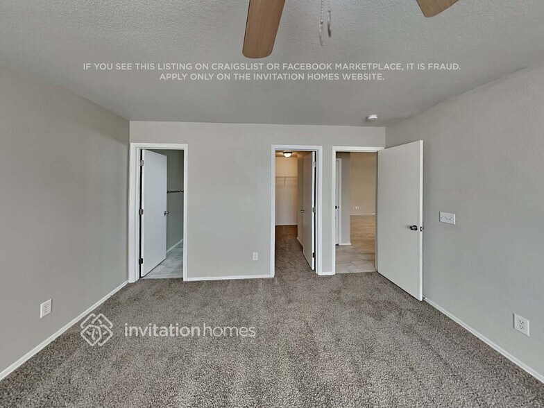 Building Photo - 1039 E Desert Moon Trail