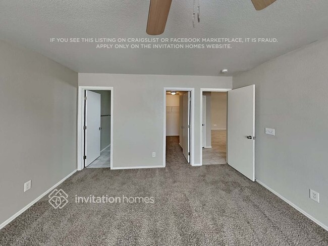 Building Photo - 1039 E Desert Moon Trail