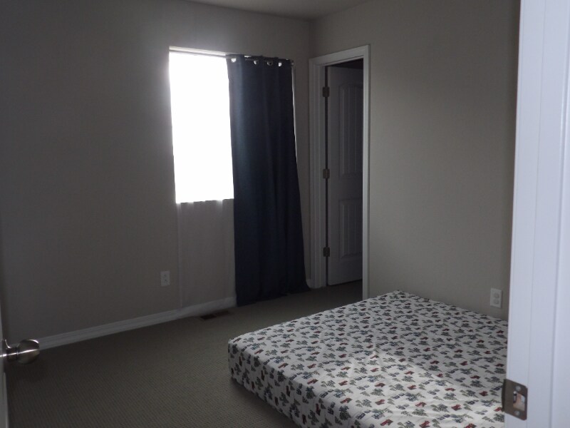 Building Photo - 10722 Rolling Mesa Dr