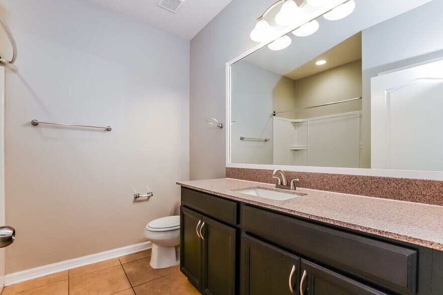 Building Photo - 2730 Limerick Cir