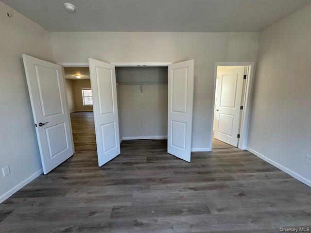 Building Photo - 4 S Hls Wy