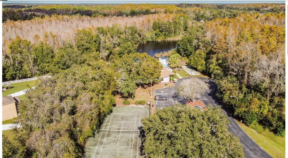 Community tennis court - 12225 Environmental Dr