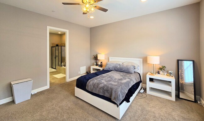 Master bedroom - 6416 Cates Ave