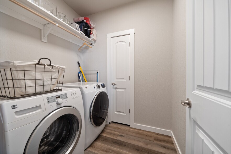 Building Photo - 1177 Lady Campbell Dr