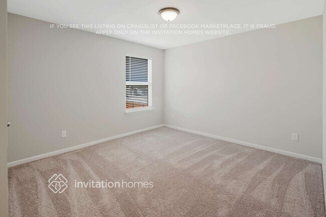 Building Photo - 10225 Snowbell Ct