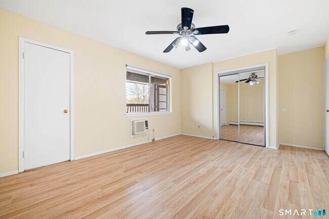 Building Photo - 154 Cold Spring Rd