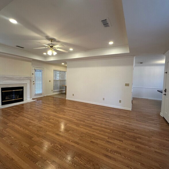 Building Photo - 591 Blair Rd