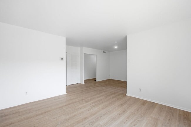 Building Photo - 19419 Brassie Pl