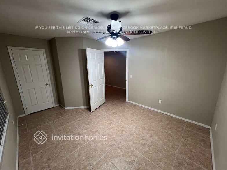 Building Photo - 8923 E Pampa Ave