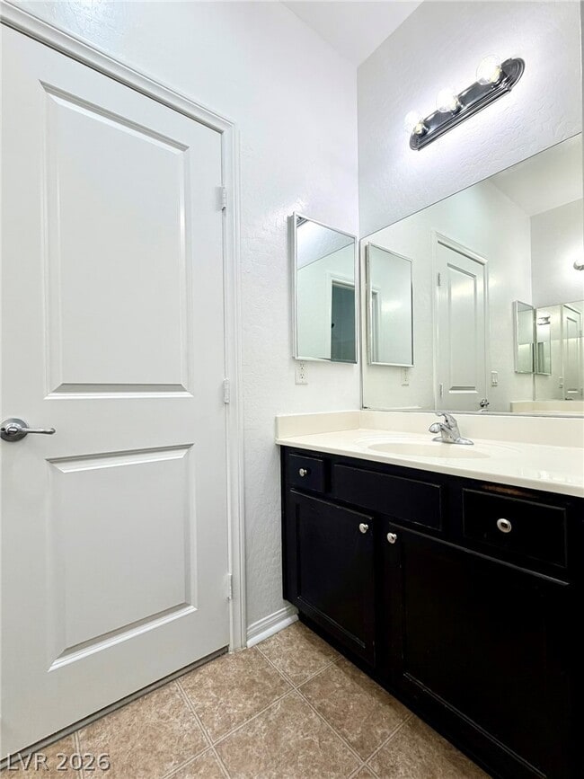 Building Photo - 6979 Painted Vista Ct