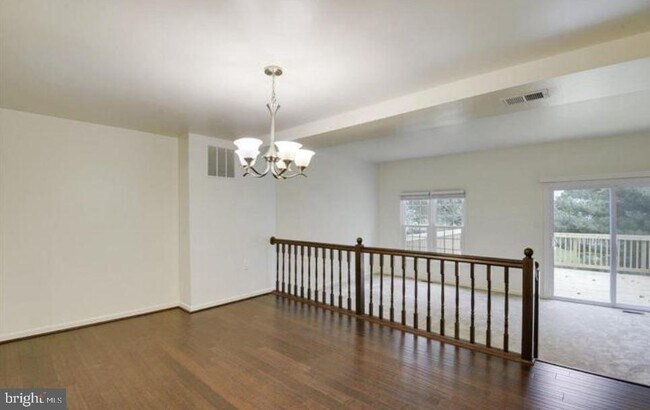 Building Photo - 5732 Lofthill Ct