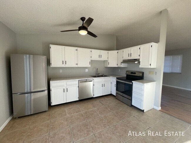 Building Photo - 2985 Dublin Blvd