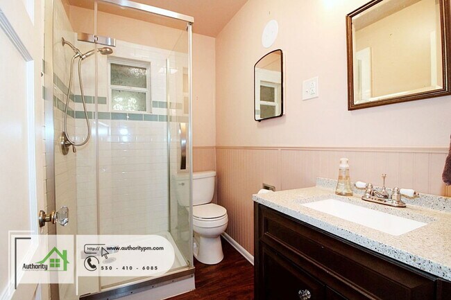 Building Photo - 9021 Placer Rd