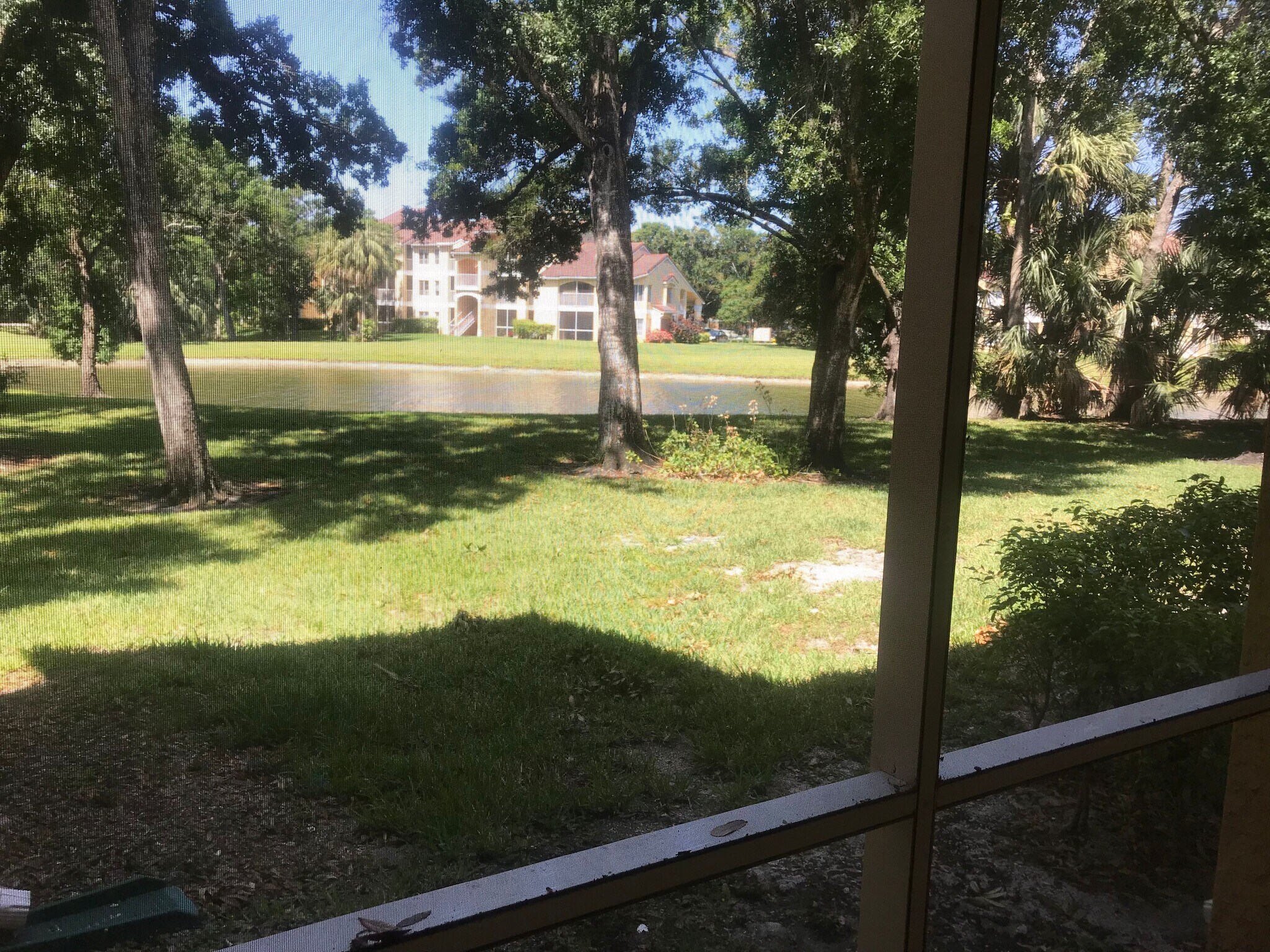 Building Photo - 2851 N Oakland Forest Dr