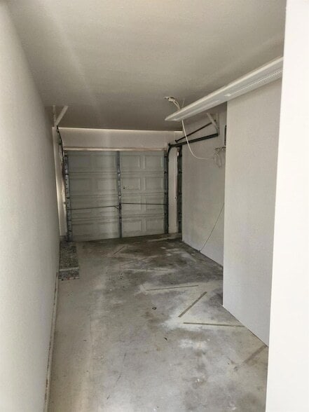 Building Photo - 12337 Yarmont Way