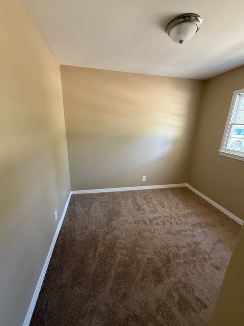 Building Photo - 1257 Devander Dr E